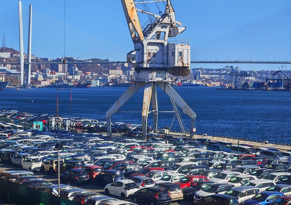 国际动态 | 符拉迪沃斯托克海关私家车清关数量破纪录、卡尼库尔干口岸交通流量提高30%...